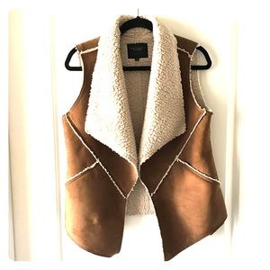 Vest faux Sherpa   Size: M  Sanctuary Clothing